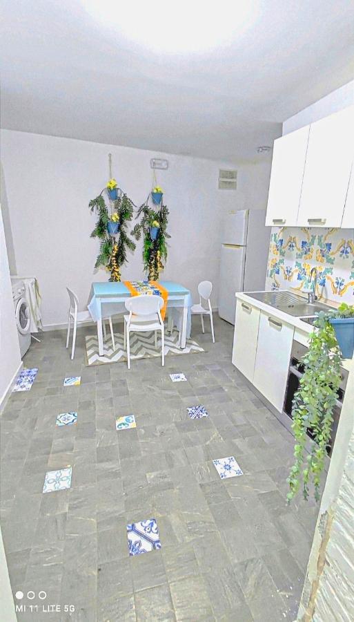 Loft Monteoliveto By Napulitandream Appartement Naples